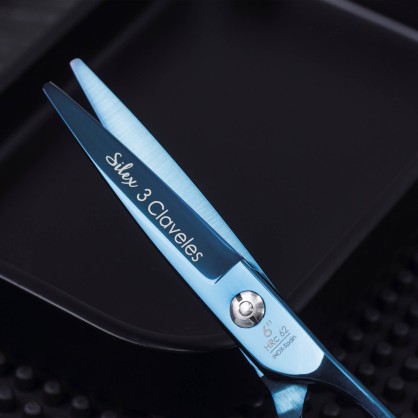 Tin Sílex Hairdressing Scissors | 3 Claveles 2