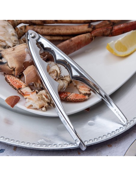 Cascanueces con muelle