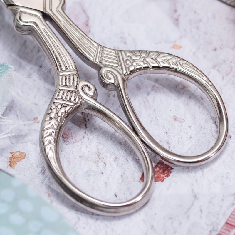 Horn of Plenty Sewing Scissors | 3 Claveles