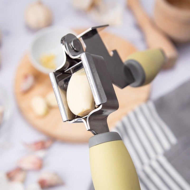 Garlic Press | 3 Claveles