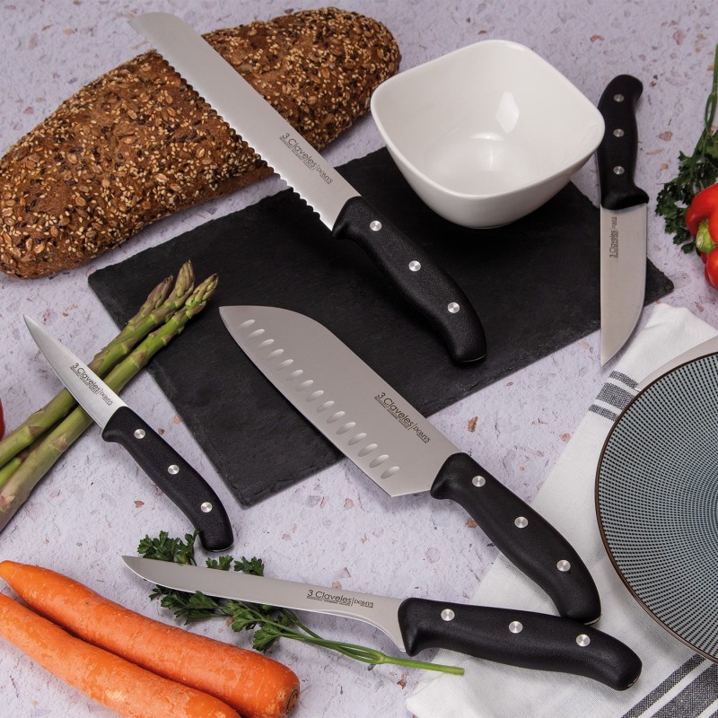 Domvs Kitchen Knife | 3 Claveles
