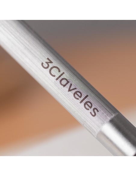 Oval Sharpening Steel | 3 Claveles