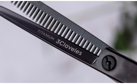 Thinning scissors