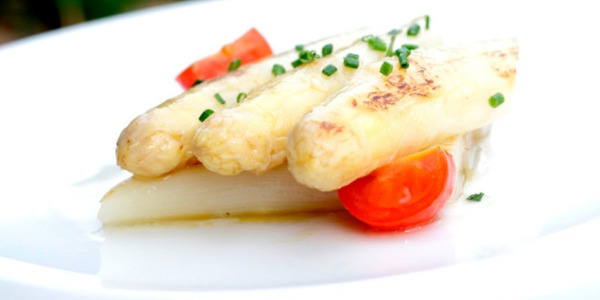 Grilled asparagus