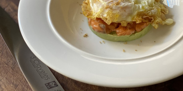 Tartar de salmón 
