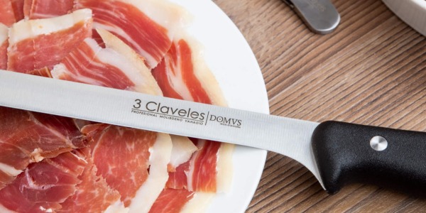 Cómo limpiar un cuchillo jamonero correctamente para que dure años